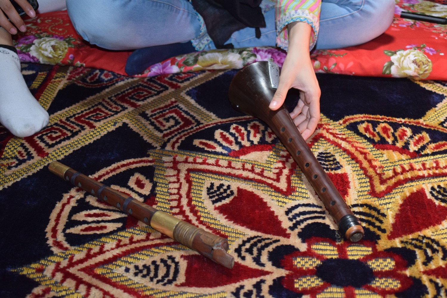 Music/ Julaloom/Dacho/Bur Bur